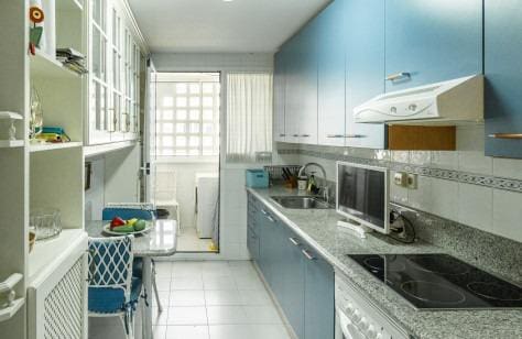 Ático de 3 habitaciones en Marbella en venta con piscina garaje - 769.000 € (Ref: 8827628)