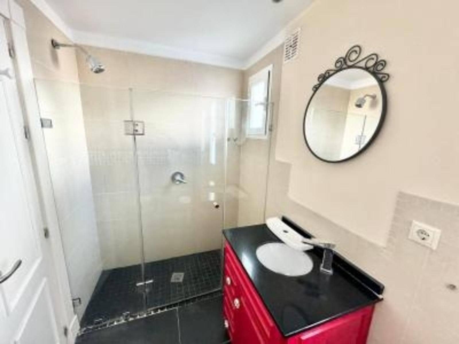 Piso de 3 habitaciones en Nueva Andalucia en venta con piscina - 446.250 € (Ref: 8827629)