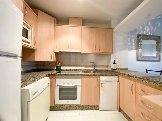 Apartamento de 2 habitaciones en Mijas en venta con piscina garaje - 325.000 € (Ref: 8839177)