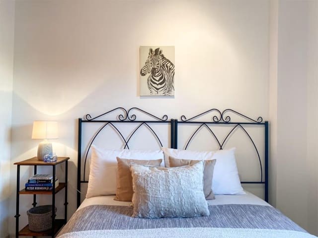 Apartamento de 2 habitaciones en Mijas en venta con piscina garaje - 325.000 € (Ref: 8839177)