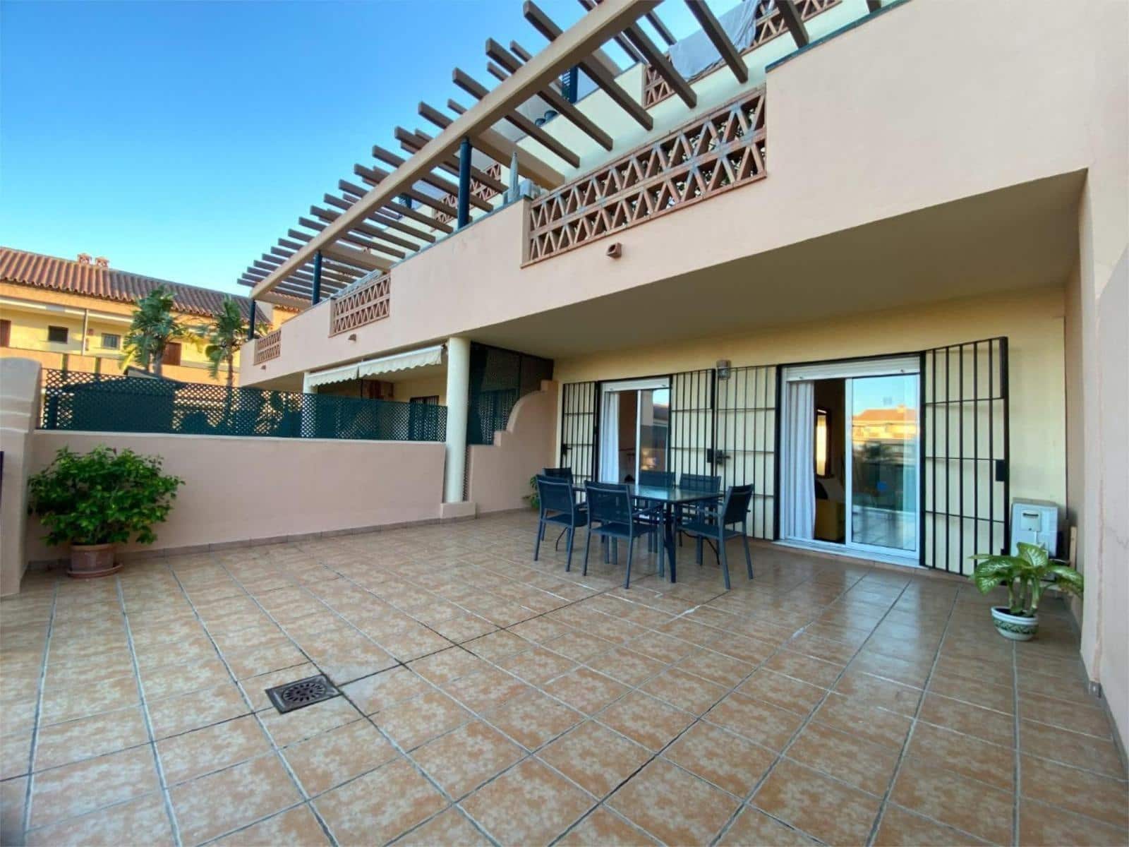 Apartamento de 2 habitaciones en Mijas en venta con piscina garaje - 325.000 € (Ref: 8839177)