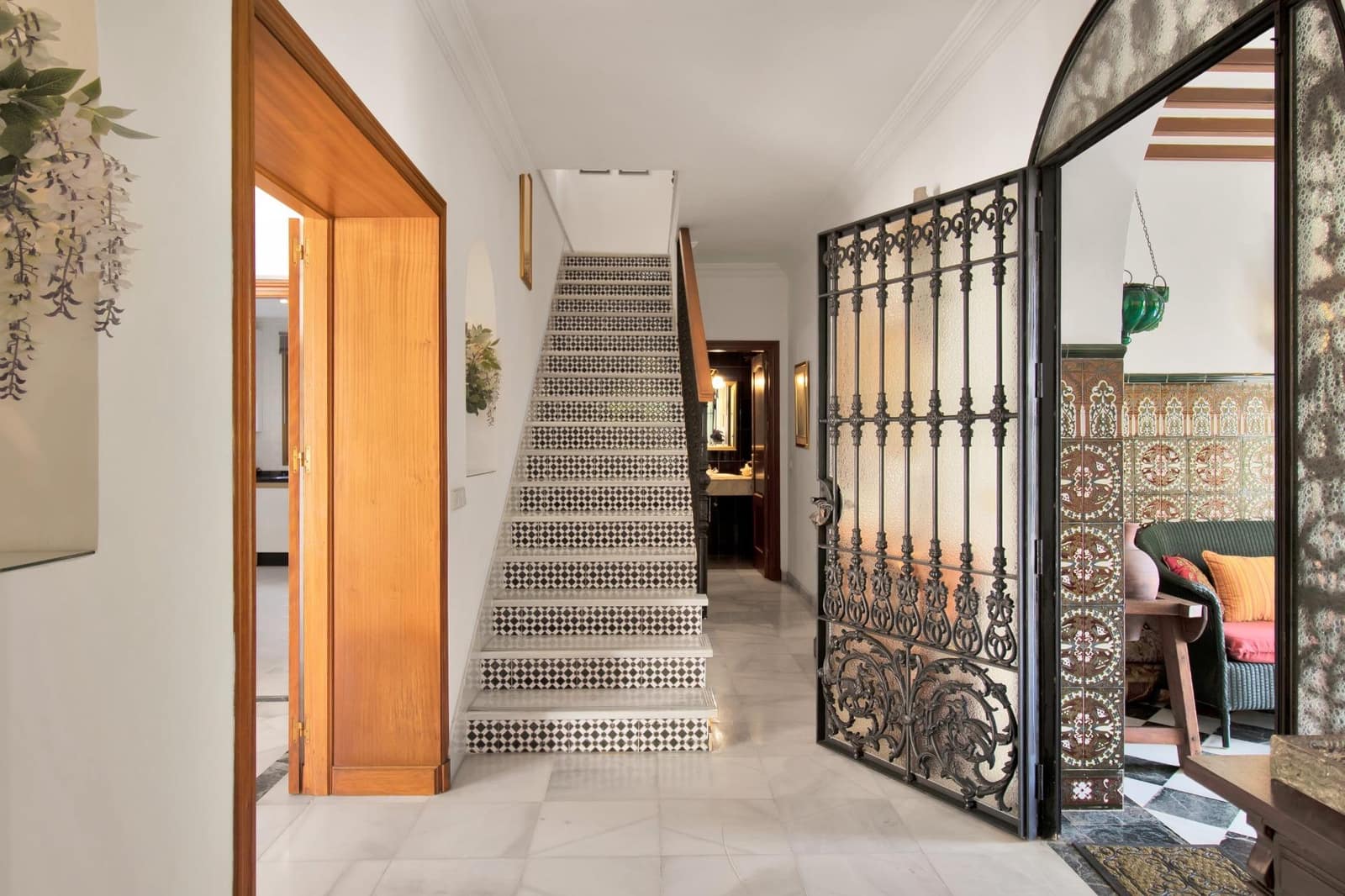 Chalet de 5 habitaciones en Marbella en venta con piscina garaje - 2.700.000 € (Ref: 8843349)