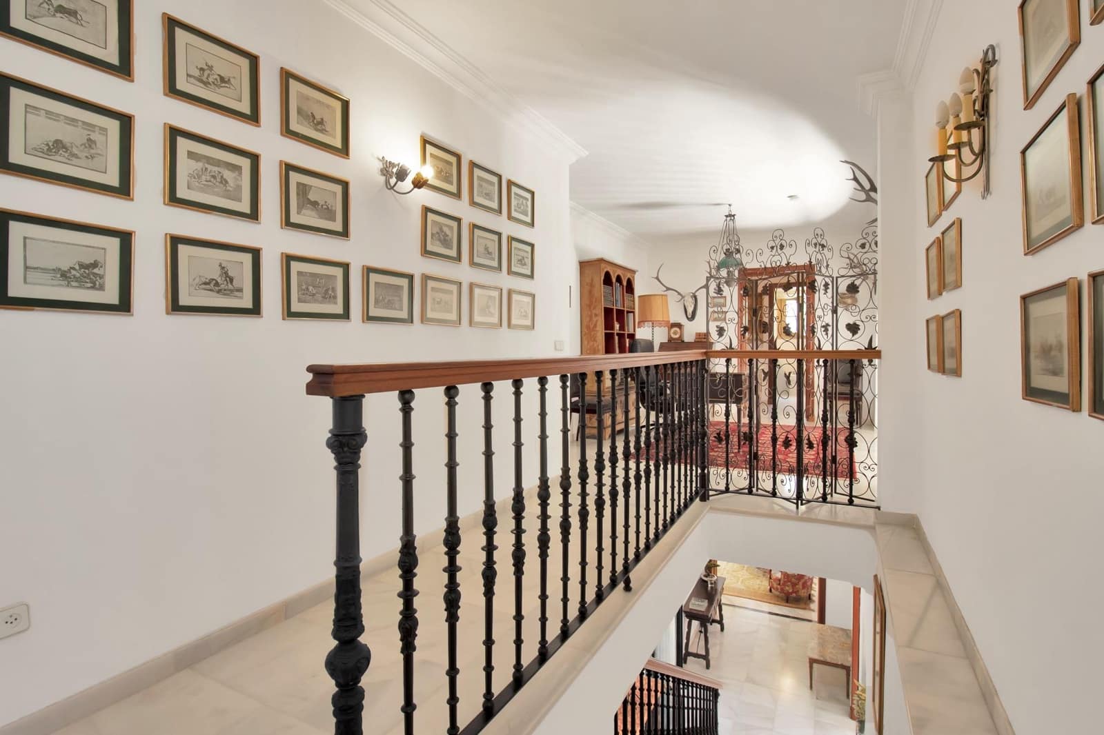 Chalet de 5 habitaciones en Marbella en venta con piscina garaje - 2.700.000 € (Ref: 8843349)