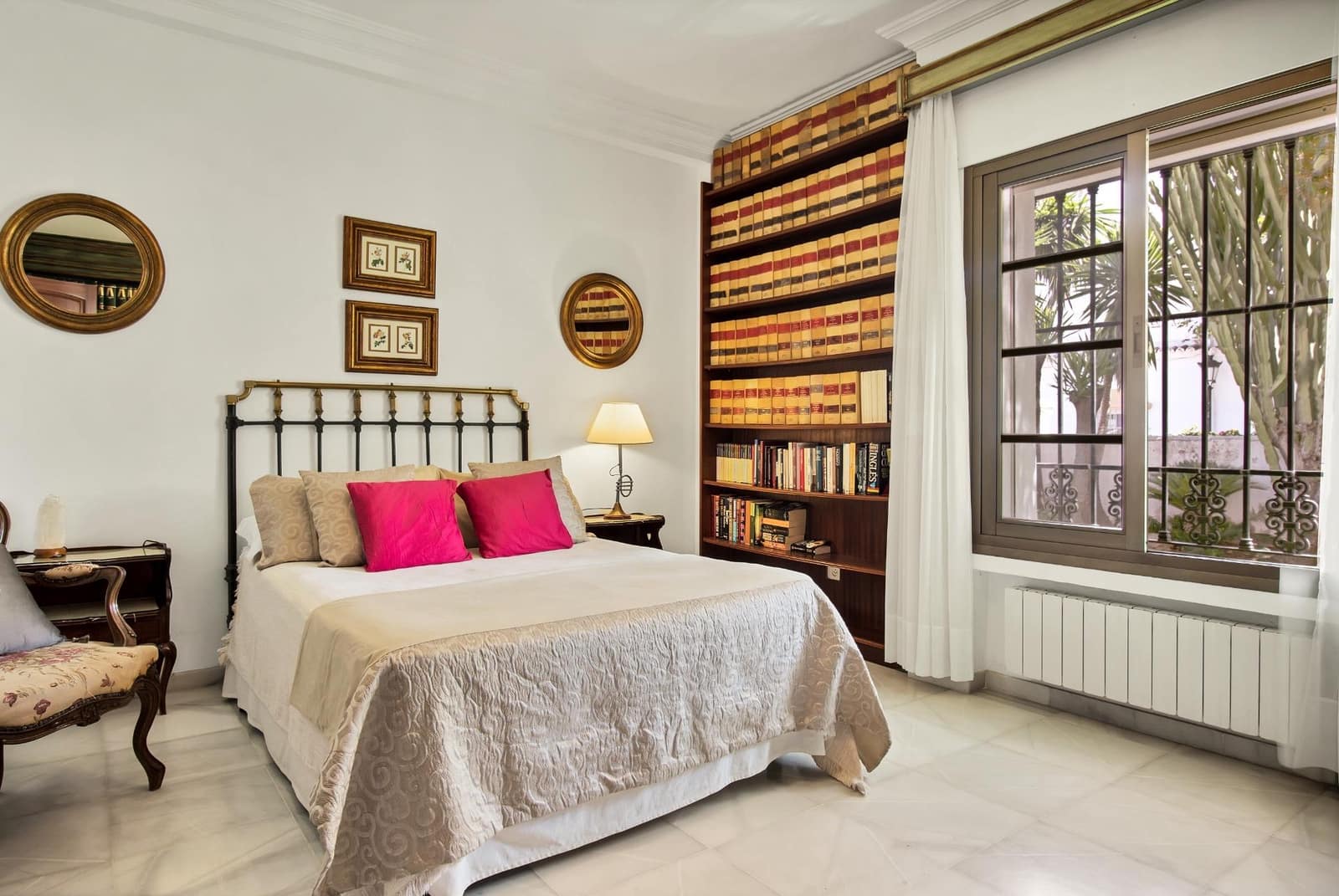 Chalet de 5 habitaciones en Marbella en venta con piscina garaje - 2.700.000 € (Ref: 8843349)