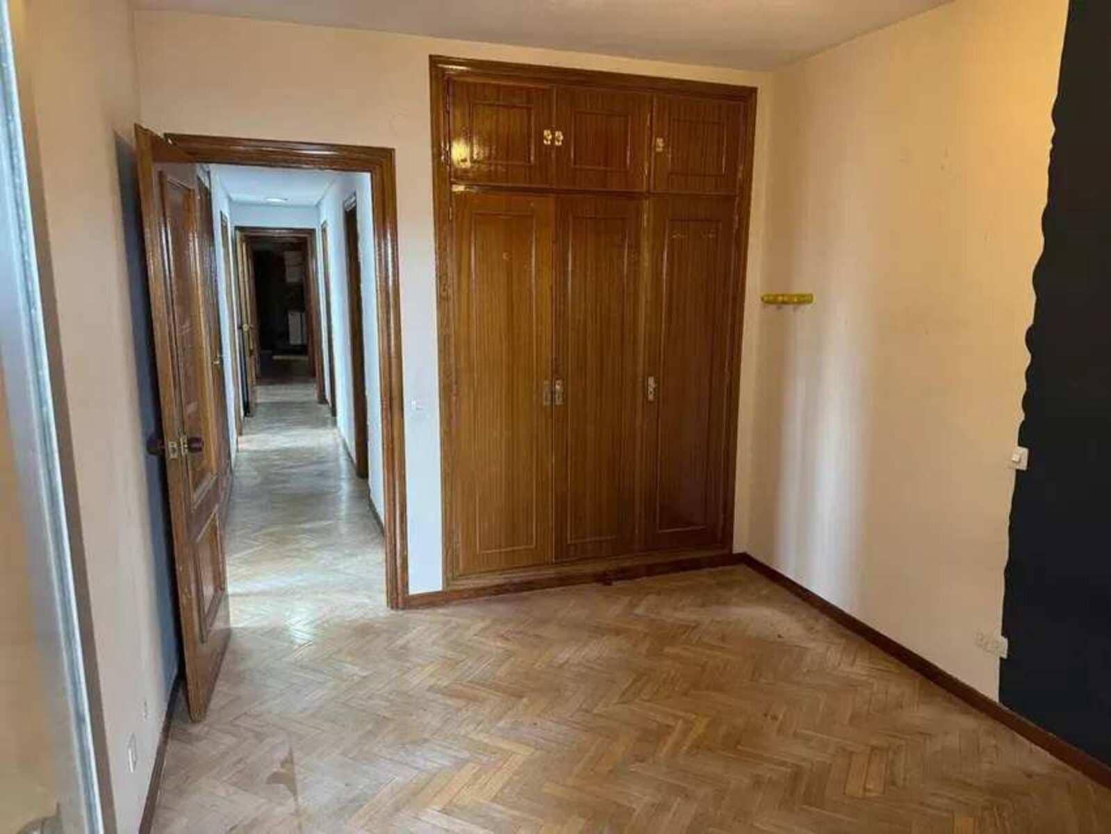 4 soveværelse Penthouse til salg i Madrid by med swimmingpool garage - € 480.000 (Ref: 8851747)