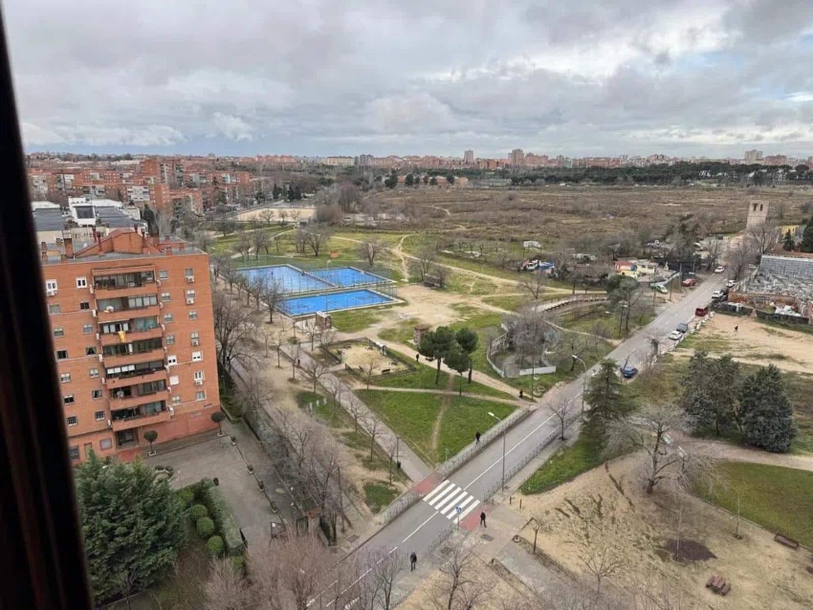 4 soveværelse Penthouse til salg i Madrid by med swimmingpool garage - € 480.000 (Ref: 8851747)