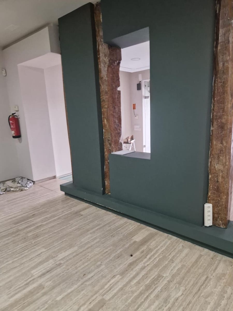 Erhverv til salg i Madrid by - € 1.050.000 (Ref: 8855138)