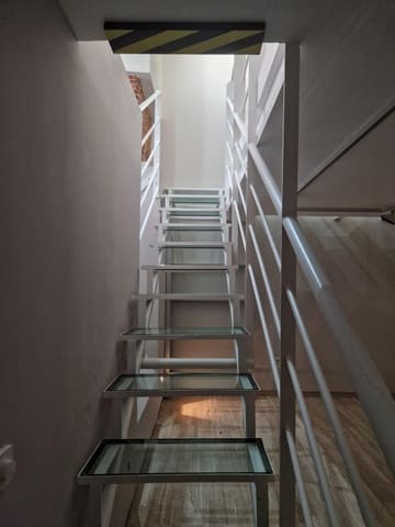 Kommersiell til salgs i Chamberí, Madrid by - € 1 050 000 (Ref: 8855138)