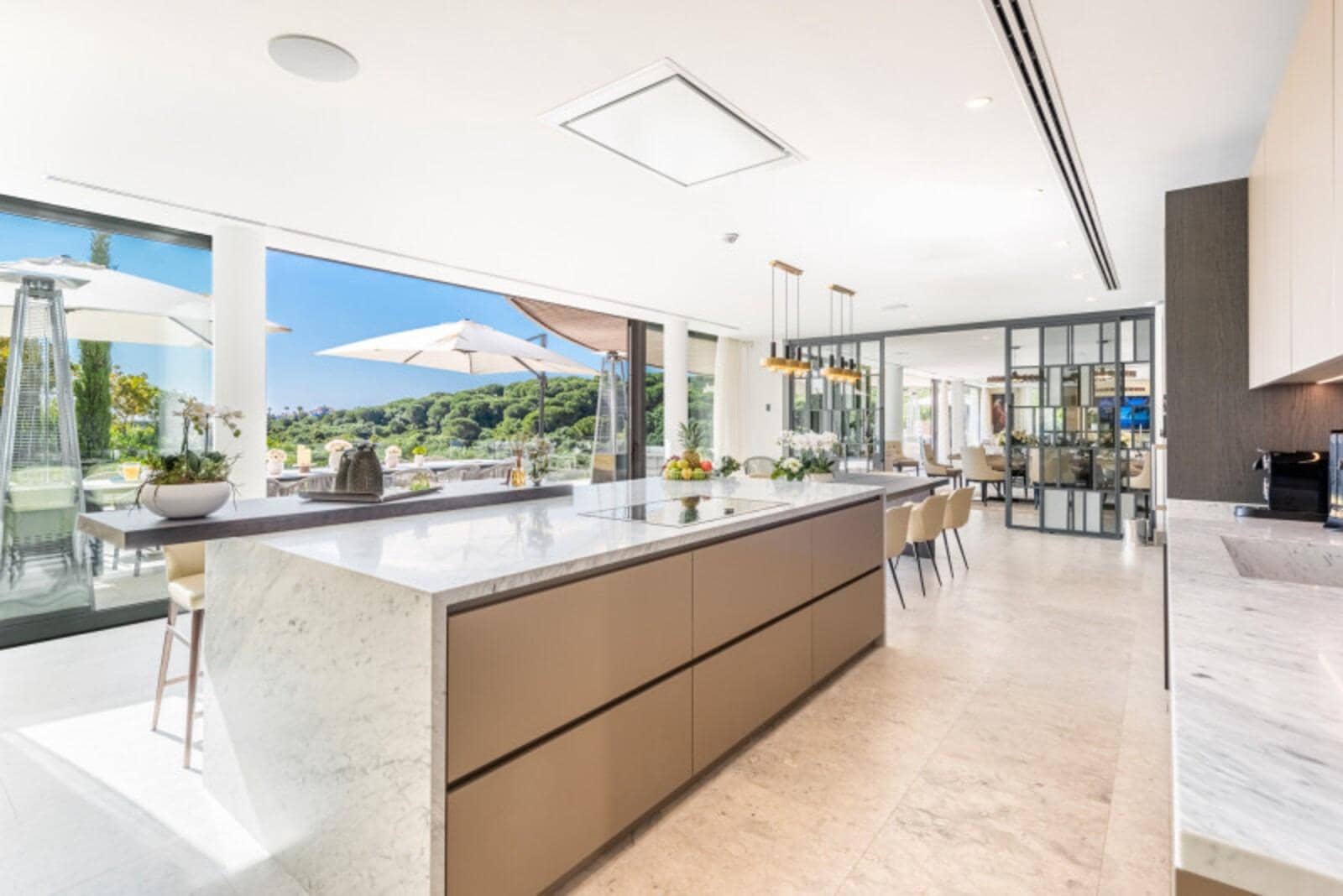 5 sypialnia Willa na sprzedaż w Sotogrande z basenem garażem - 13 900 000 € (Ref: 8896853)