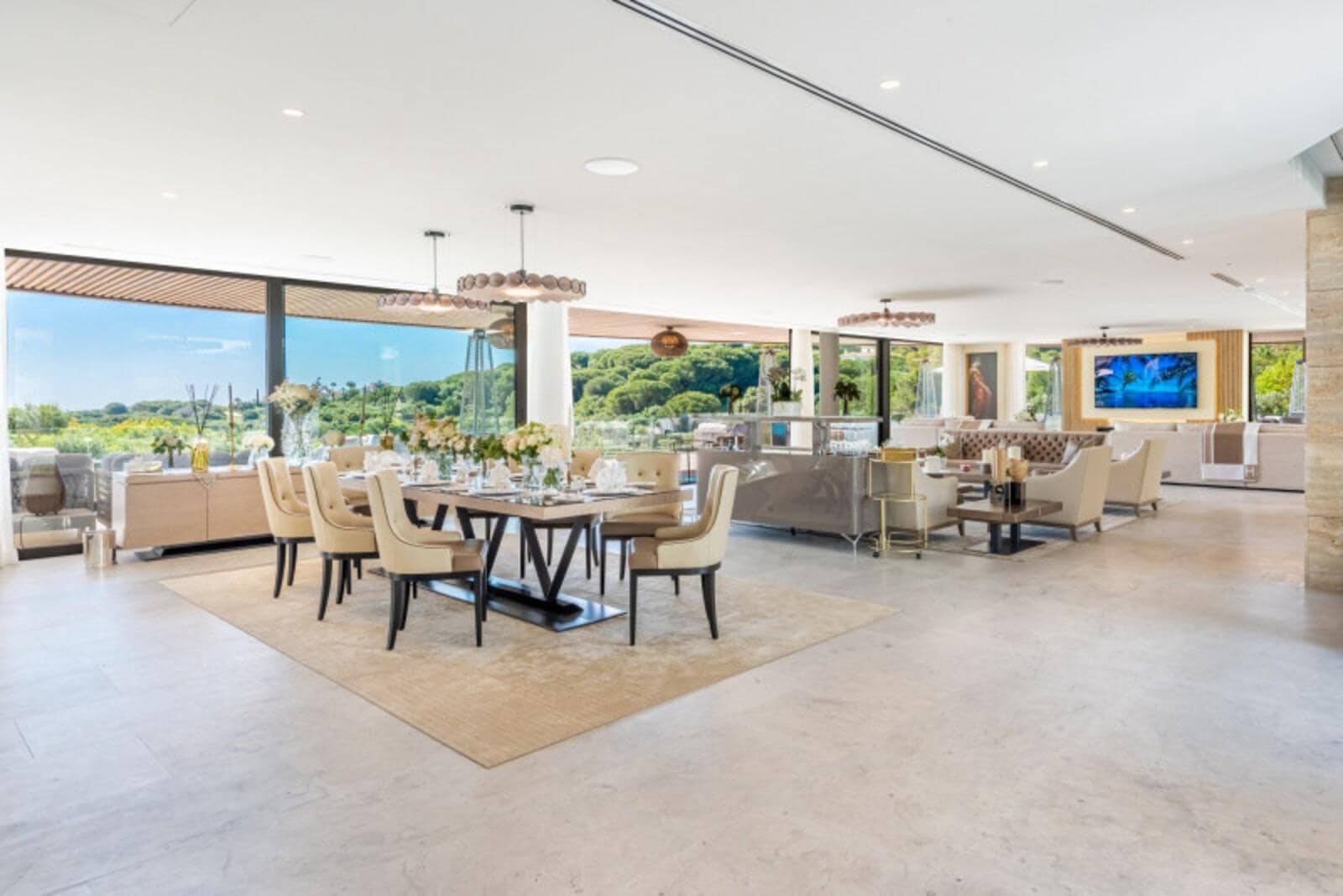 5 sypialnia Willa na sprzedaż w Sotogrande z basenem garażem - 13 900 000 € (Ref: 8896853)