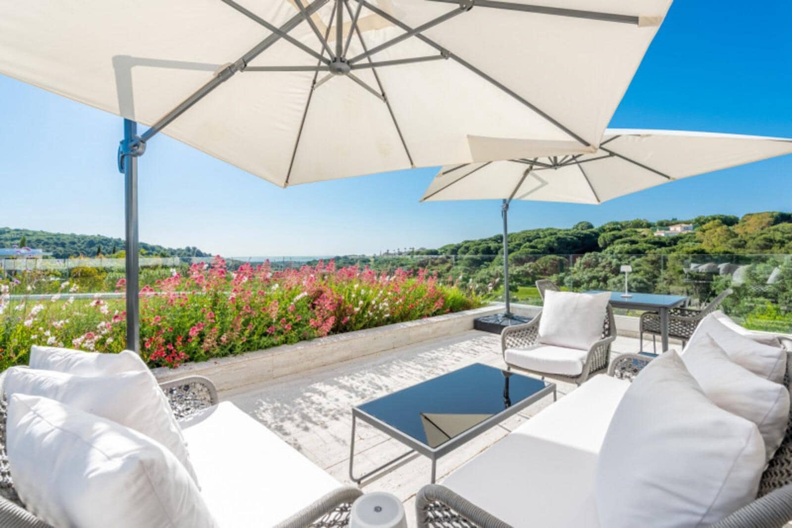 5 sypialnia Willa na sprzedaż w Sotogrande z basenem garażem - 13 900 000 € (Ref: 8896853)