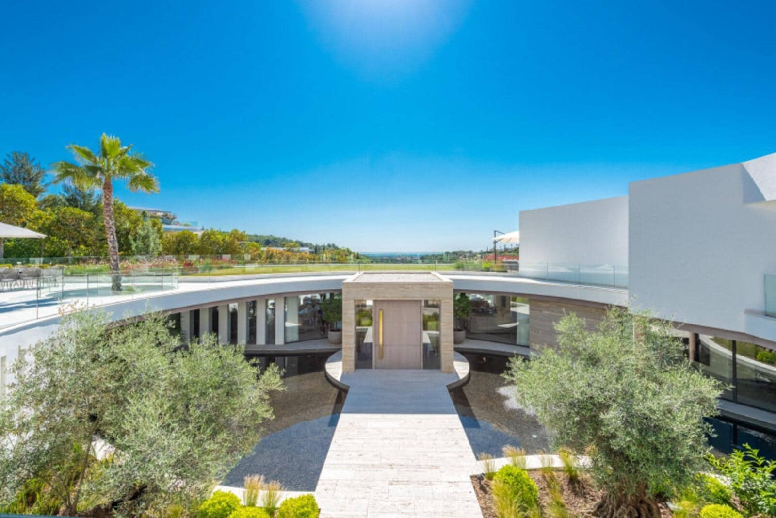 5 sypialnia Willa na sprzedaż w Sotogrande z basenem garażem - 13 900 000 € (Ref: 8896853)