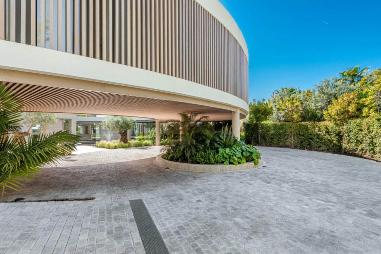 5 sypialnia Willa na sprzedaż w Sotogrande z basenem garażem - 13 900 000 € (Ref: 8896853)