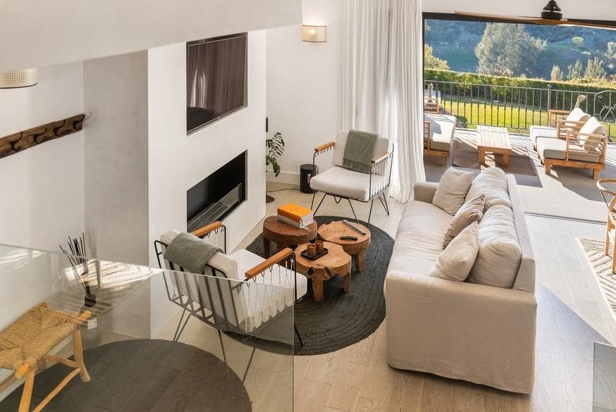 Chalet de 6 habitaciones en Benahavís en venta con piscina garaje - 2.995.000 € (Ref: 8896856)