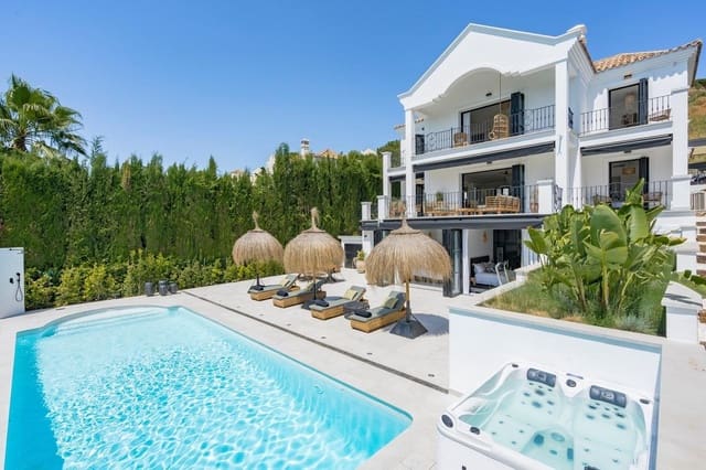 Chalet de 6 habitaciones en Benahavís en venta con piscina garaje - 2.995.000 € (Ref: 8896856)