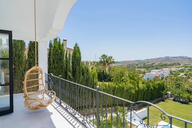 Chalet de 6 habitaciones en Benahavís en venta con piscina garaje - 2.995.000 € (Ref: 8896856)