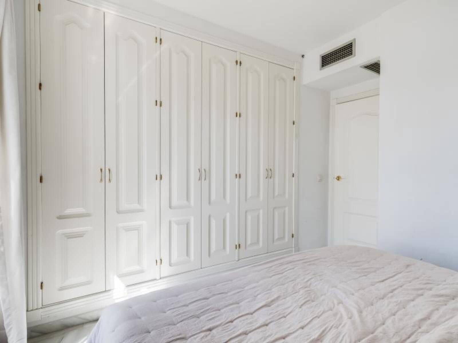 Ático de 3 habitaciones en Marbella en venta con piscina garaje - 575.000 € (Ref: 8896857)