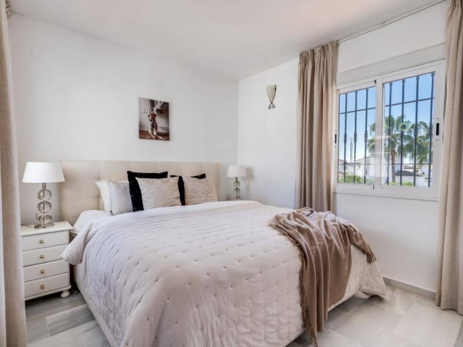 Ático de 3 habitaciones en Marbella en venta con piscina garaje - 575.000 € (Ref: 8896857)
