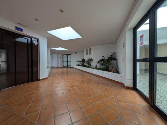 3 quarto Apartamento para venda em Marbella com piscina garagem - 450 000 € (Ref: 8905333)