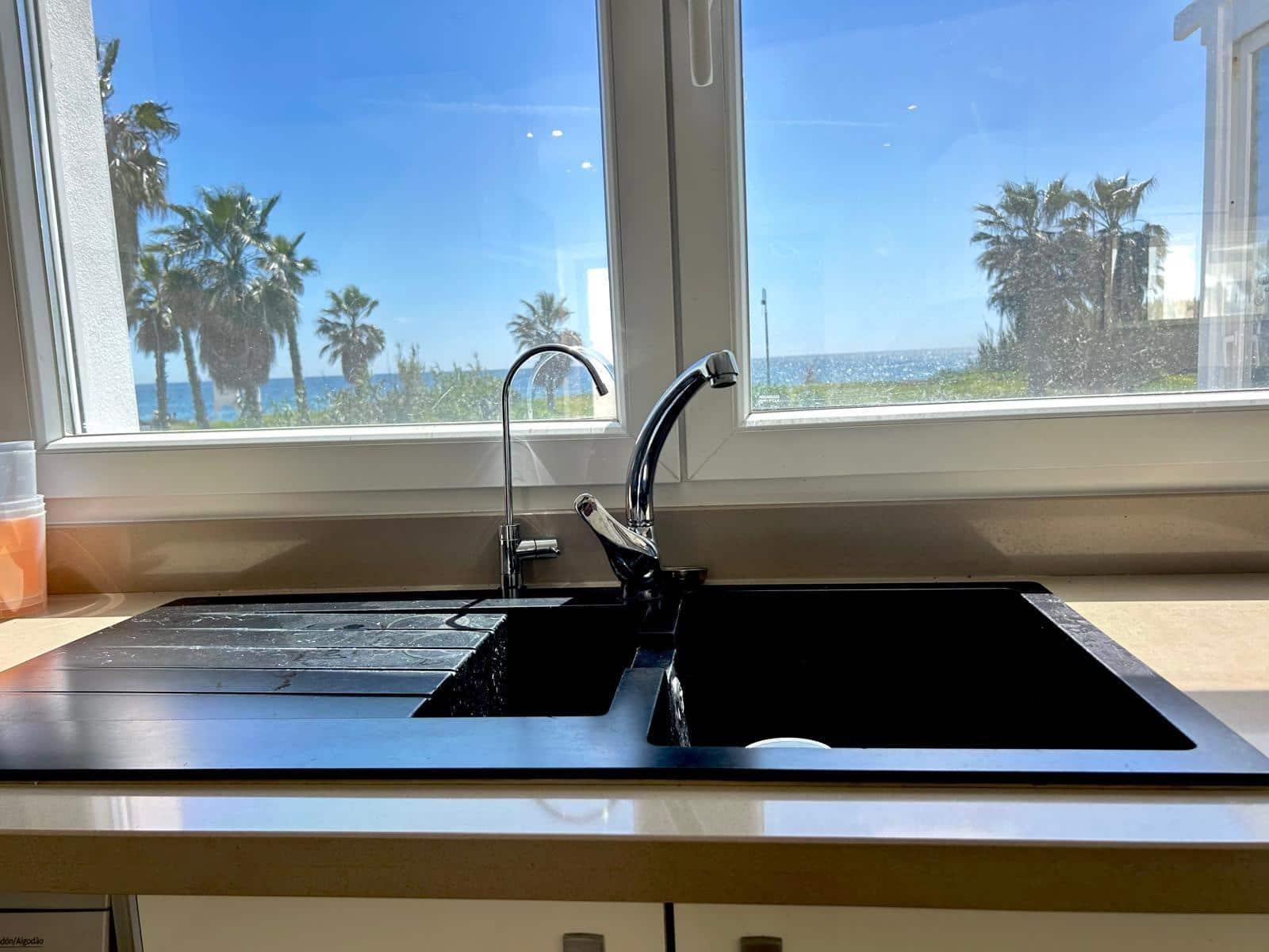 3 slaapkamer Villa te huur in Estepona met zwembad garage - € 8.000 (Ref: 8911138)