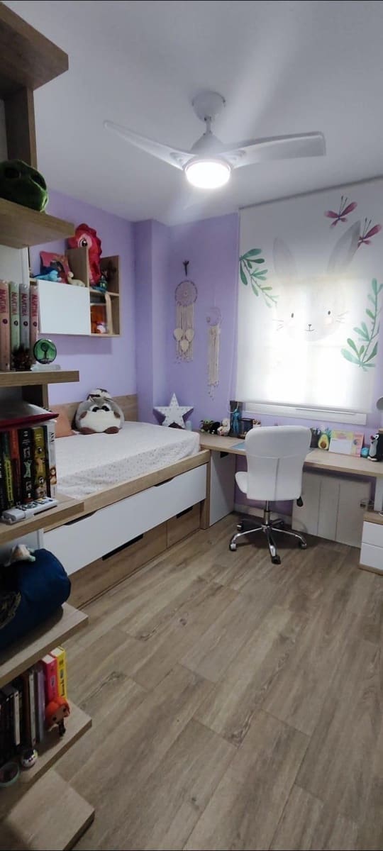 Piso de 3 habitaciones en Marbella en venta con piscina garaje - 590.000 € (Ref: 8911139)