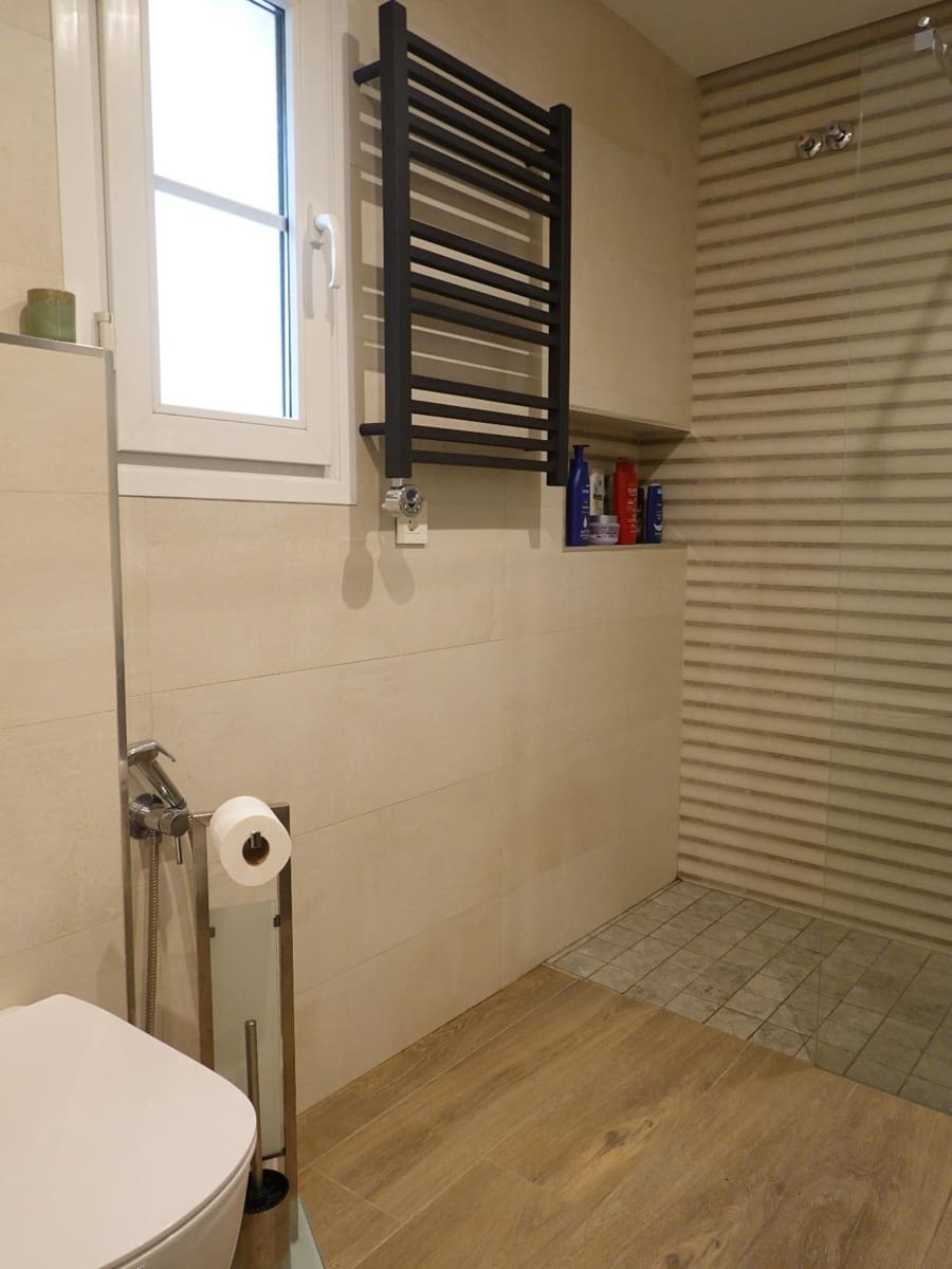 Piso de 3 habitaciones en Marbella en venta con piscina garaje - 590.000 € (Ref: 8911139)