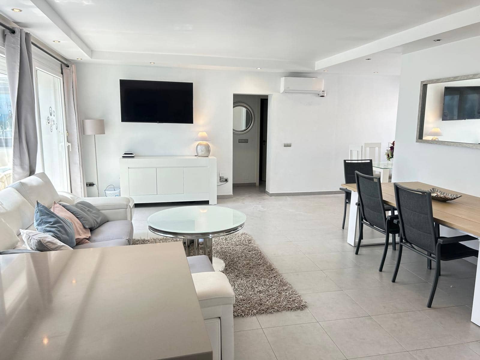 3 soverom Villa til salgs i Estepona med svømmebasseng garasje - € 1 650 000 (Ref: 8911140)