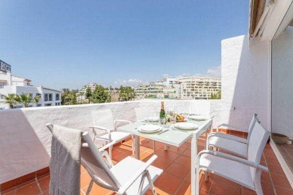 Piso de 3 habitaciones en Marbella en venta con garaje - 1.300.000 € (Ref: 8911142)