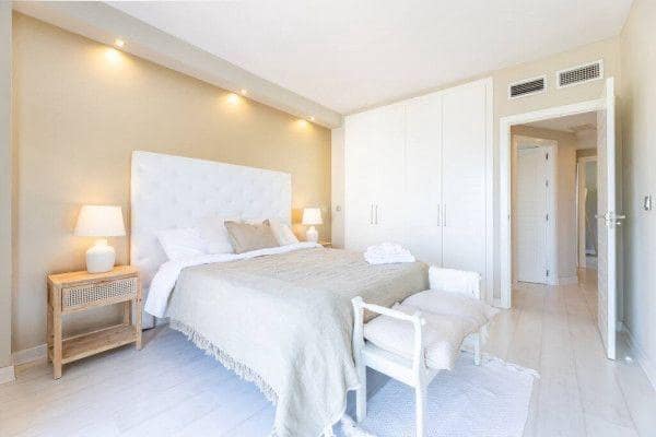 Piso de 3 habitaciones en Marbella en venta con garaje - 1.300.000 € (Ref: 8911142)