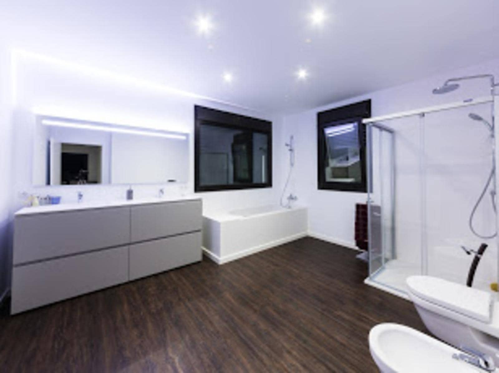 10 soveværelse Villa til leje i Marbella med swimmingpool garage - € 20.000 (Ref: 8921350)