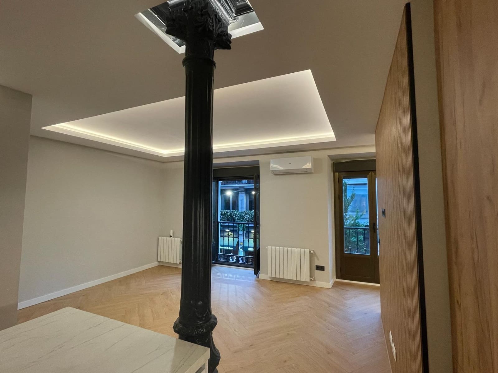 2 bedroom Flat for sale in Madrid city - € 695,000 (Ref: 8957153)