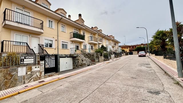 5 soverom Rekkehus til salgs i San Cristóbal de la Cuesta - € 210 000 (Ref: 8957157)