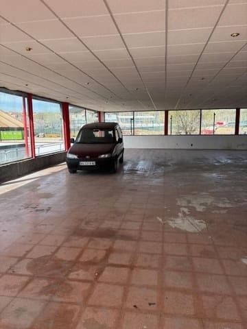 Business for sale in Zaratán with garage - € 750,000 (Ref: 8968368)