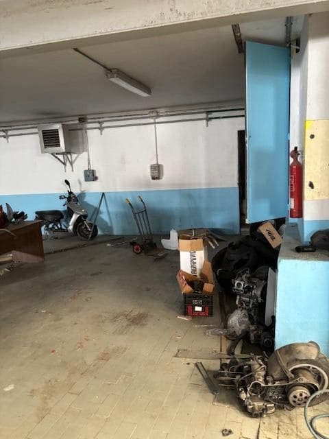 Virksomhed til salg i Zaratan med garage - € 750.000 (Ref: 8968368)