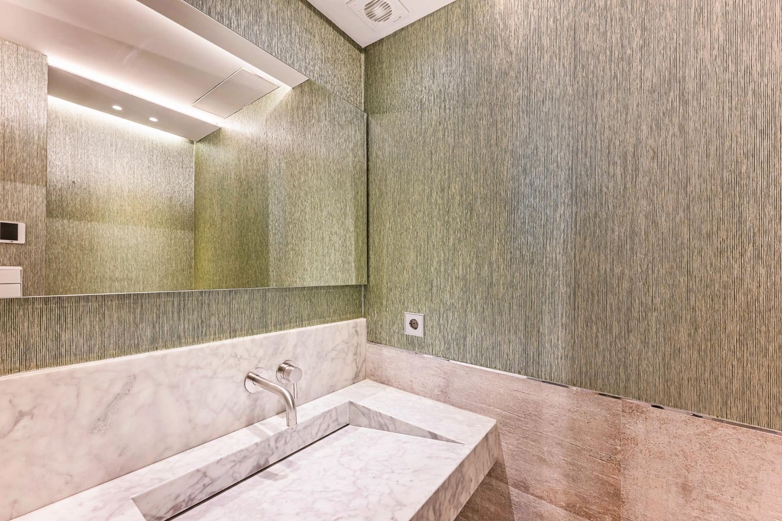 2 slaapkamer Flat te koop in Marbella met zwembad garage - € 1.650.000 (Ref: 9009084)