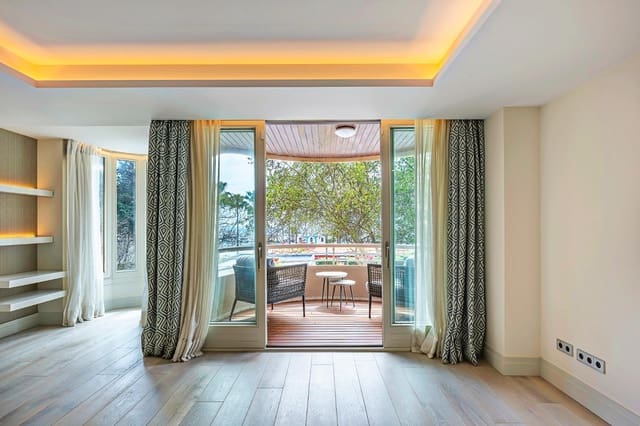 2 slaapkamer Flat te koop in Marbella Centro, Marbella met zwembad garage - € 1.650.000 (Ref: 9009084)