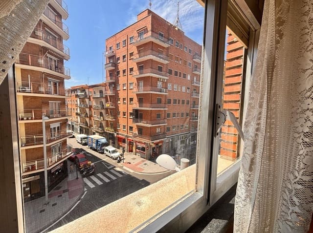 4 soverom Leilighet til salgs i Salamanca by - € 285 000 (Ref: 9128277)