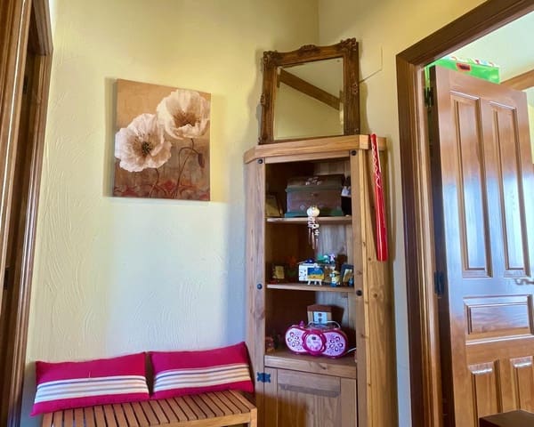 2 bedroom Villa for sale in Candelario with garage - € 168,000 (Ref: 9157941)