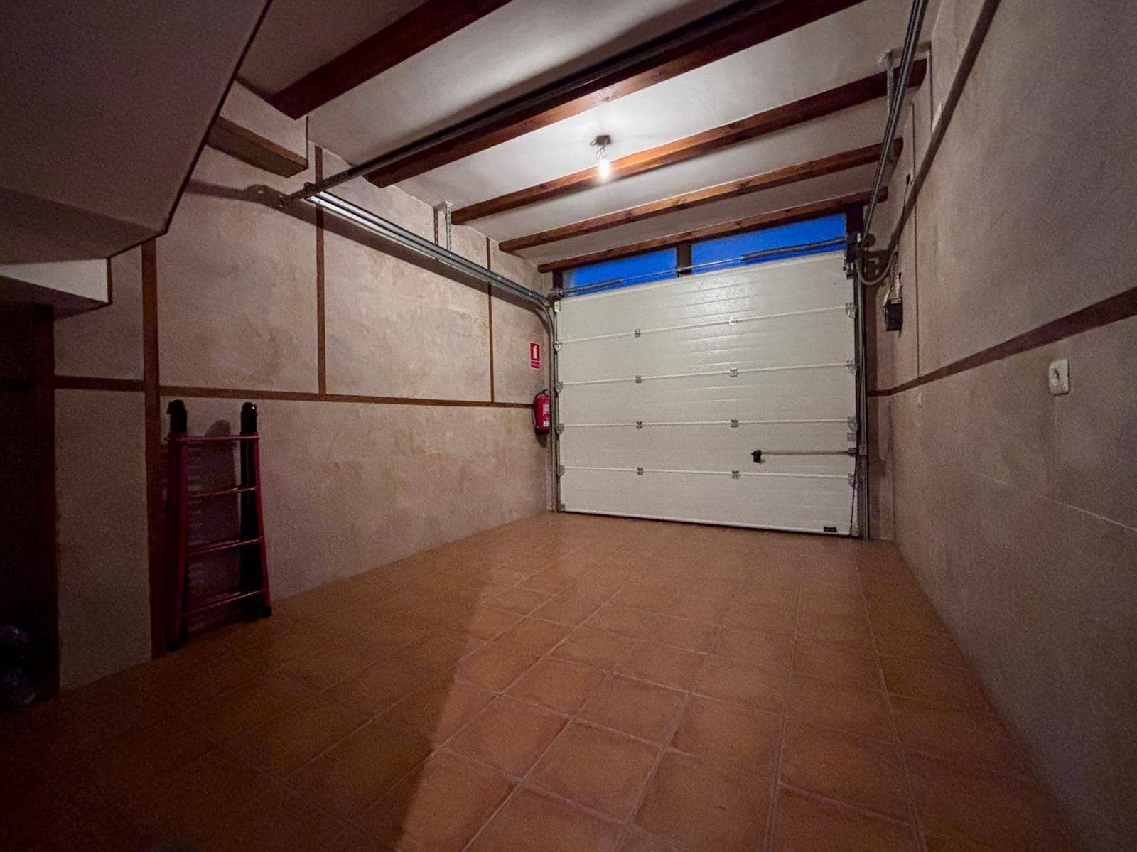 2 makuuhuone Huoneisto myytävänä paikassa Candelario mukana 
autotalli - 168 000 € (Ref: 9157941)