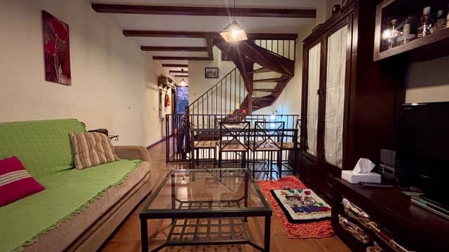 2 bedroom Apartment for sale in Candelario with garage - € 168,000 (Ref: 9157941)