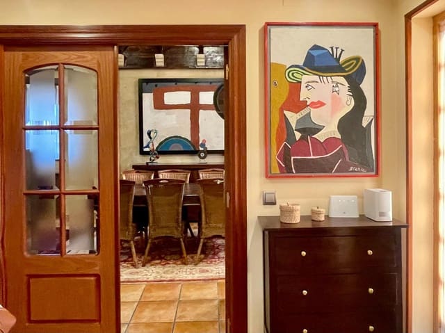 4 Zimmer Villa zu verkaufen in Carrascal de Barregas mit Pool Garage - 366.900 € (Ref: 9206837)