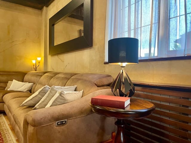 4 Zimmer Villa zu verkaufen in Carrascal de Barregas mit Pool Garage - 366.900 € (Ref: 9206837)