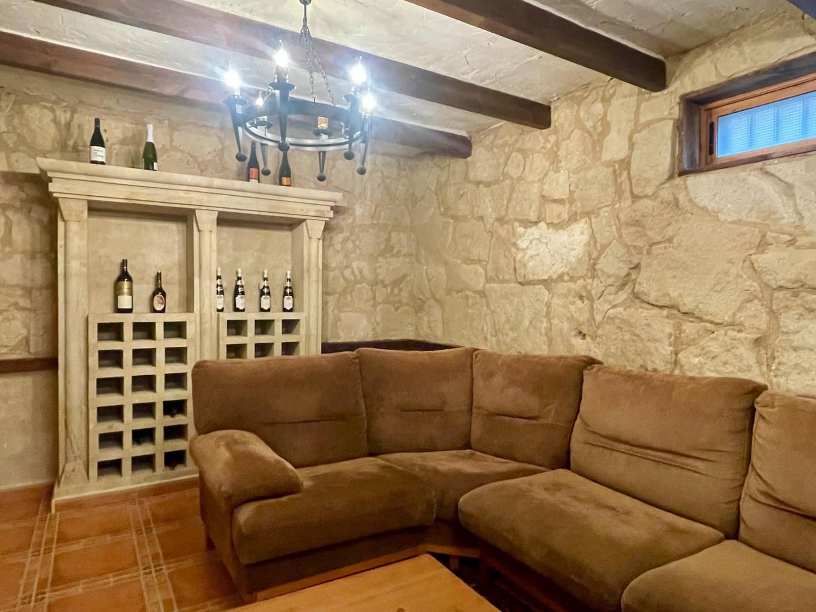 4 bedroom Villa for sale in Carrascal de Barregas with pool garage - € 367,000 (Ref: 9206837)