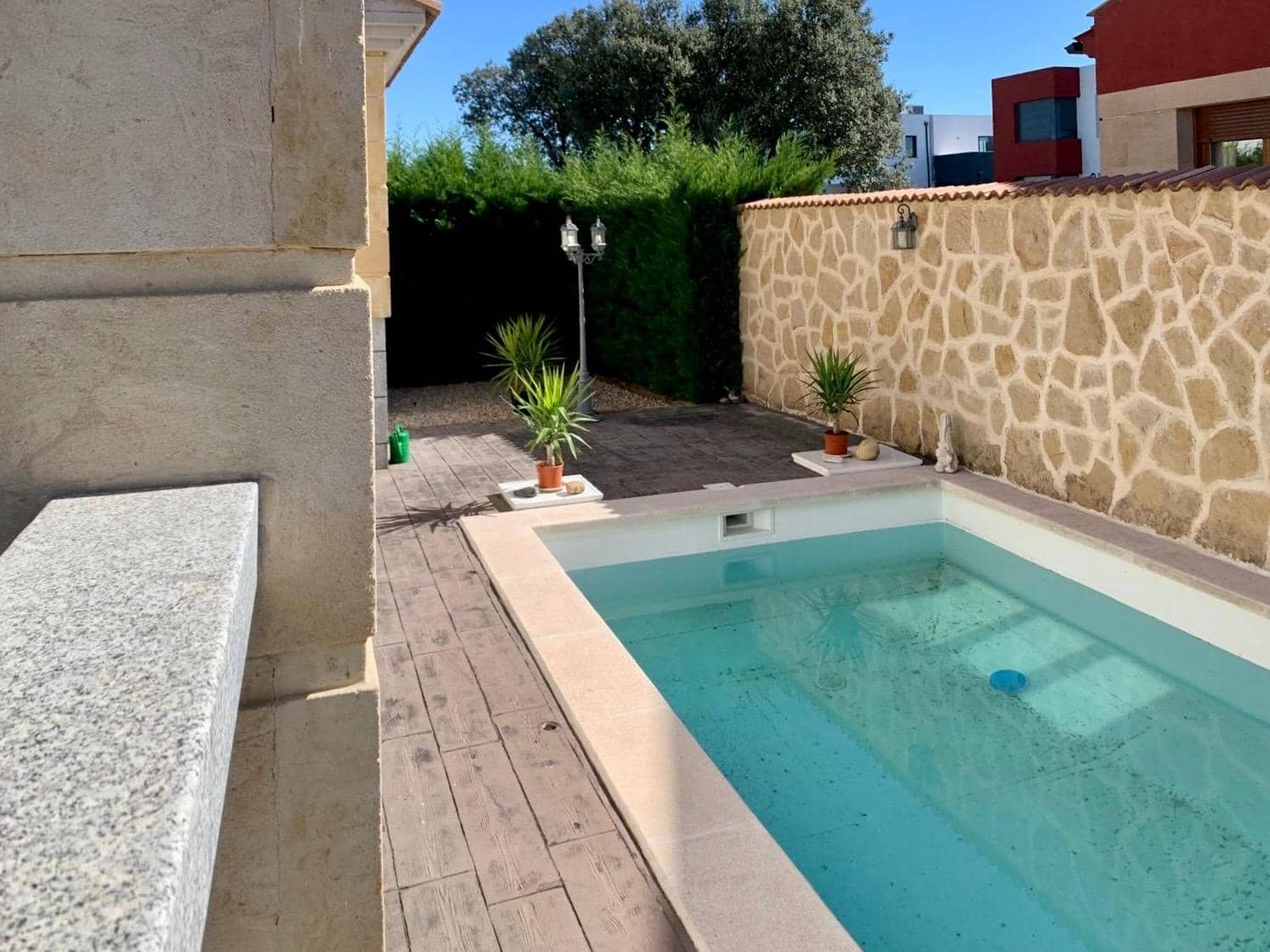 4 soverom Villa til salgs i Carrascal de Barregas med svømmebasseng garasje - € 367 000 (Ref: 9206837)
