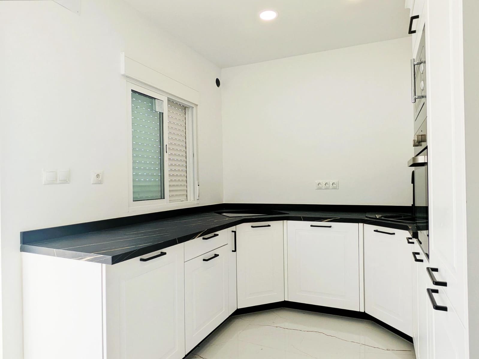 5 soveværelse Villa til salg i Alhaurin el Grande - € 450.000 (Ref: 9236919)