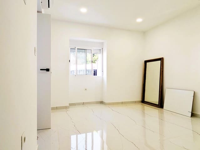 5 makuuhuone Huvila myytävänä paikassa Alhaurín el Grande - 450 000 € (Ref: 9236919)