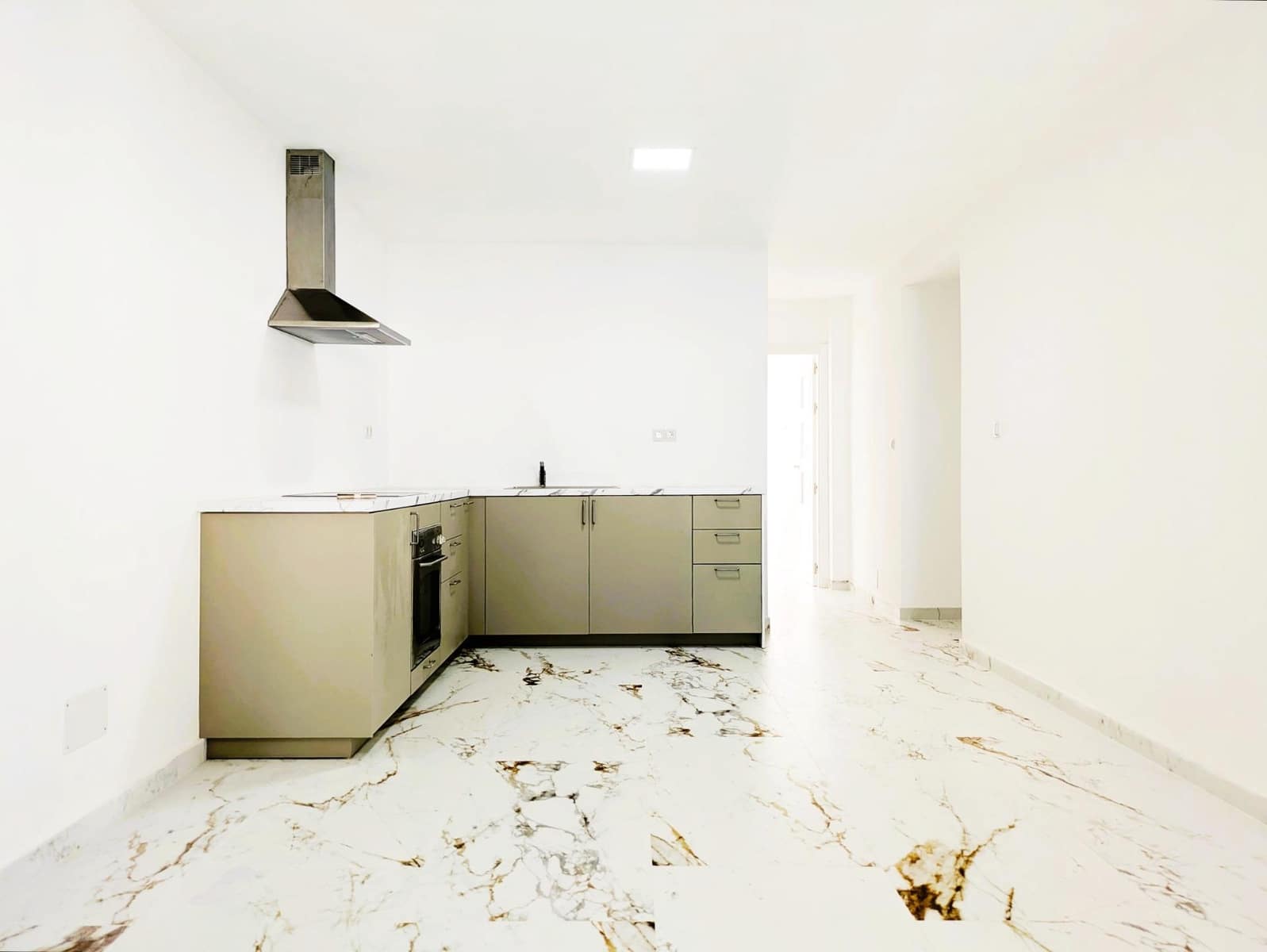 5 soveværelse Villa til salg i Alhaurin el Grande - € 450.000 (Ref: 9236919)