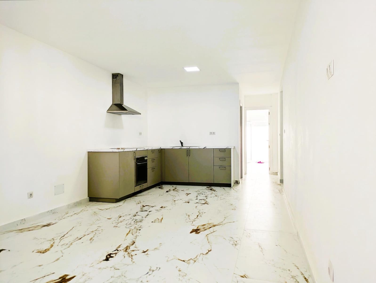 5 soveværelse Villa til salg i Alhaurin el Grande - € 450.000 (Ref: 9236919)