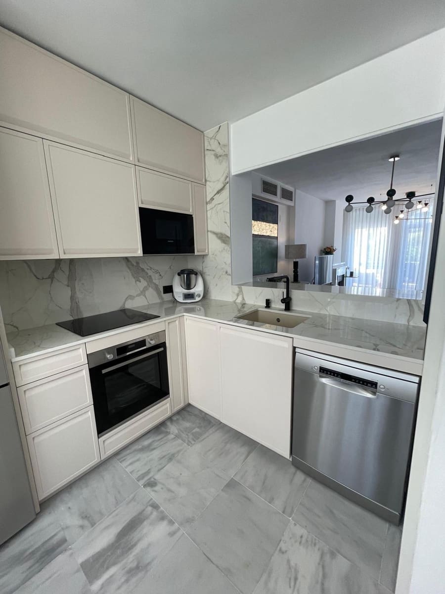 2 quarto Apartamento para venda em Marbella com piscina - 820 000 € (Ref: 9240443)