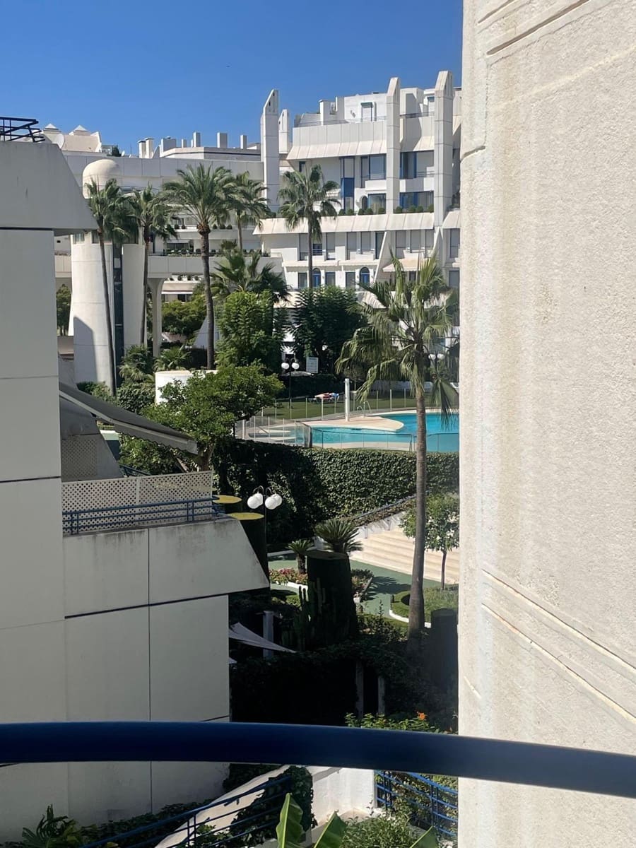 2 quarto Apartamento para venda em Marbella com piscina - 820 000 € (Ref: 9240443)